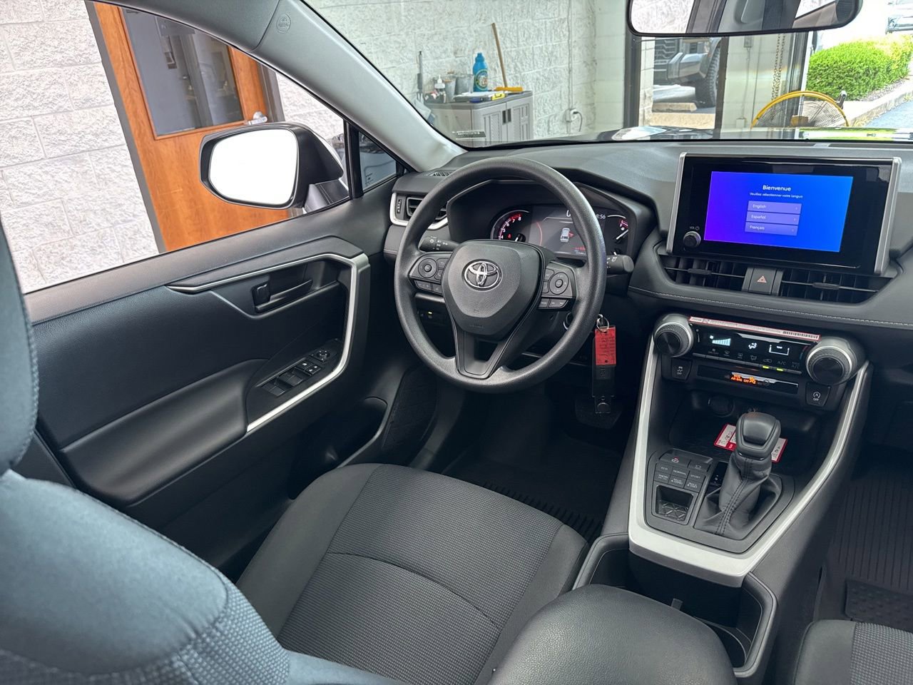 Certified 2025 Toyota RAV4 LE AWD/4WD image 44
