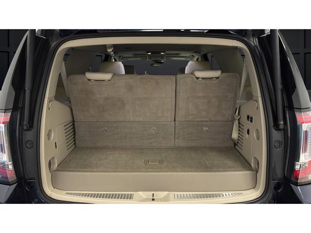 Used 2019 GMC Yukon Denali w/ Denali Ultimate Package image 27