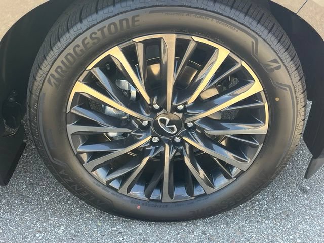 New 2026 INFINITI QX80 Autograph w/ Premium Cargo Package AWD/4WD image 35