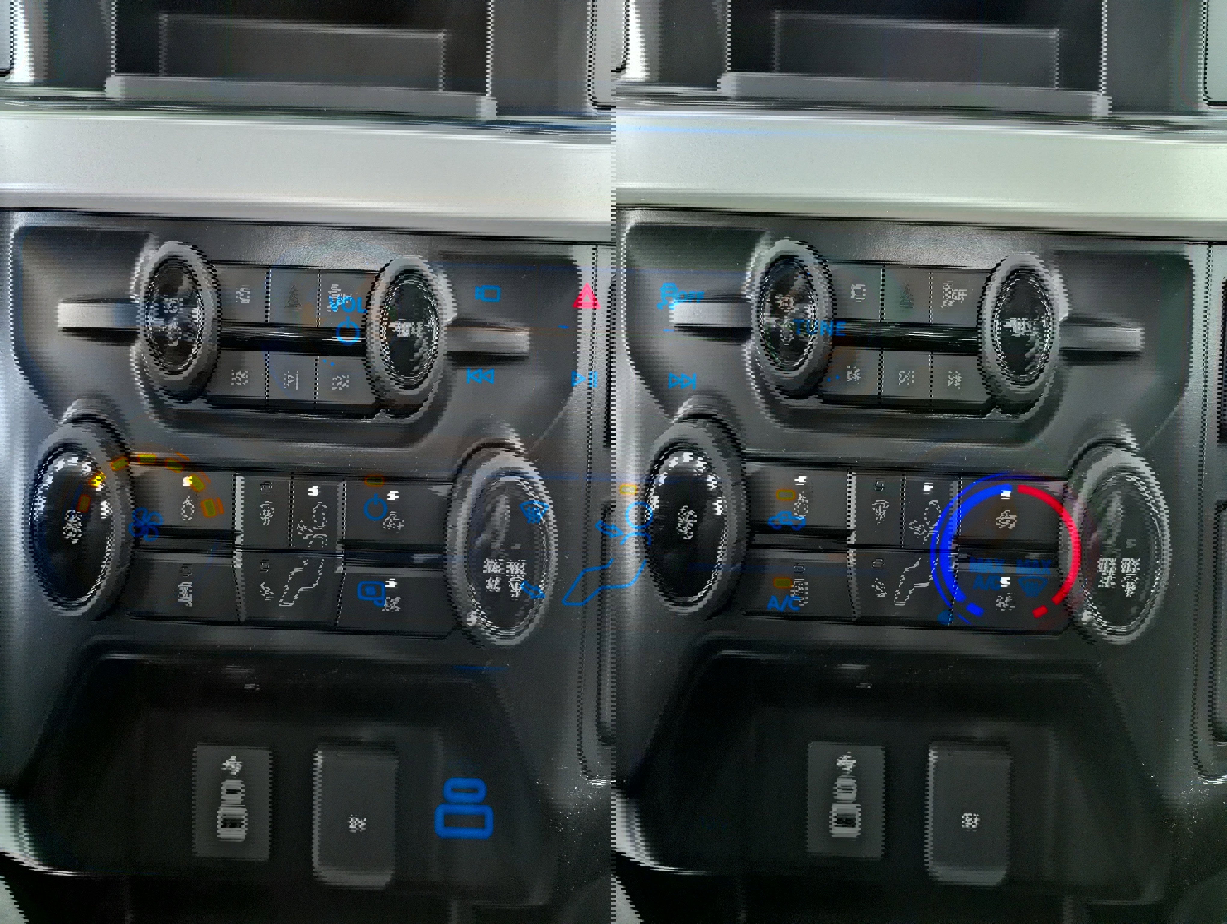 New 2025 Ford F250 XL w/ STX Appearance Package image 20