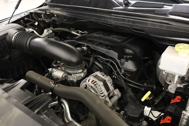 Used 2022 RAM 1500 Limited w/ Body Color Bumper Group image 11