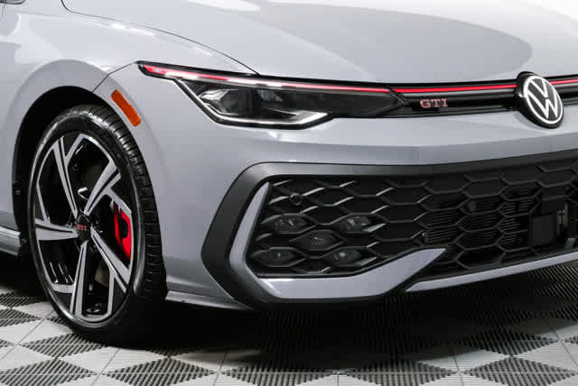 New 2026 Volkswagen GTI SE FWD image 36