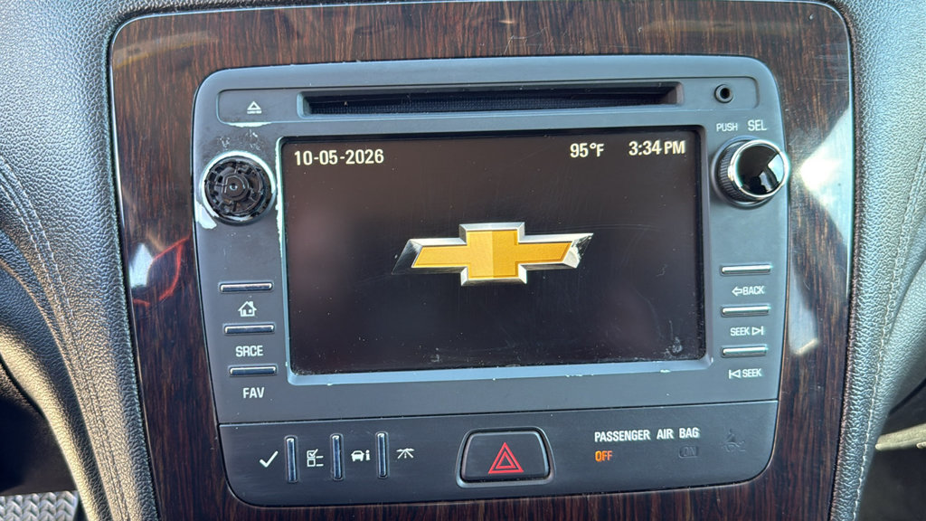 Used 2017 Chevrolet Traverse LT FWD image 33