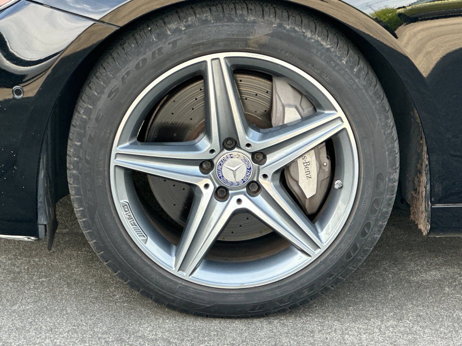 Used 2017 Mercedes-Benz E 300 image 23