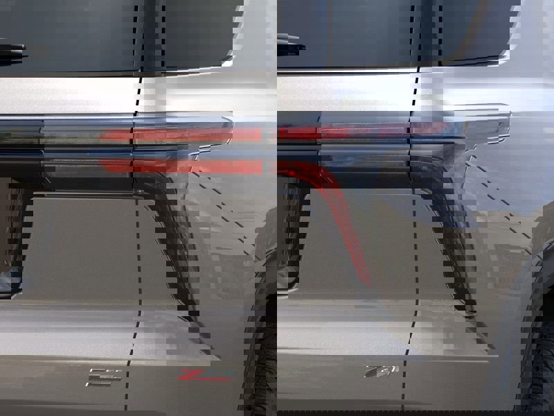 New 2026 Chevrolet Traverse Z71 image 11