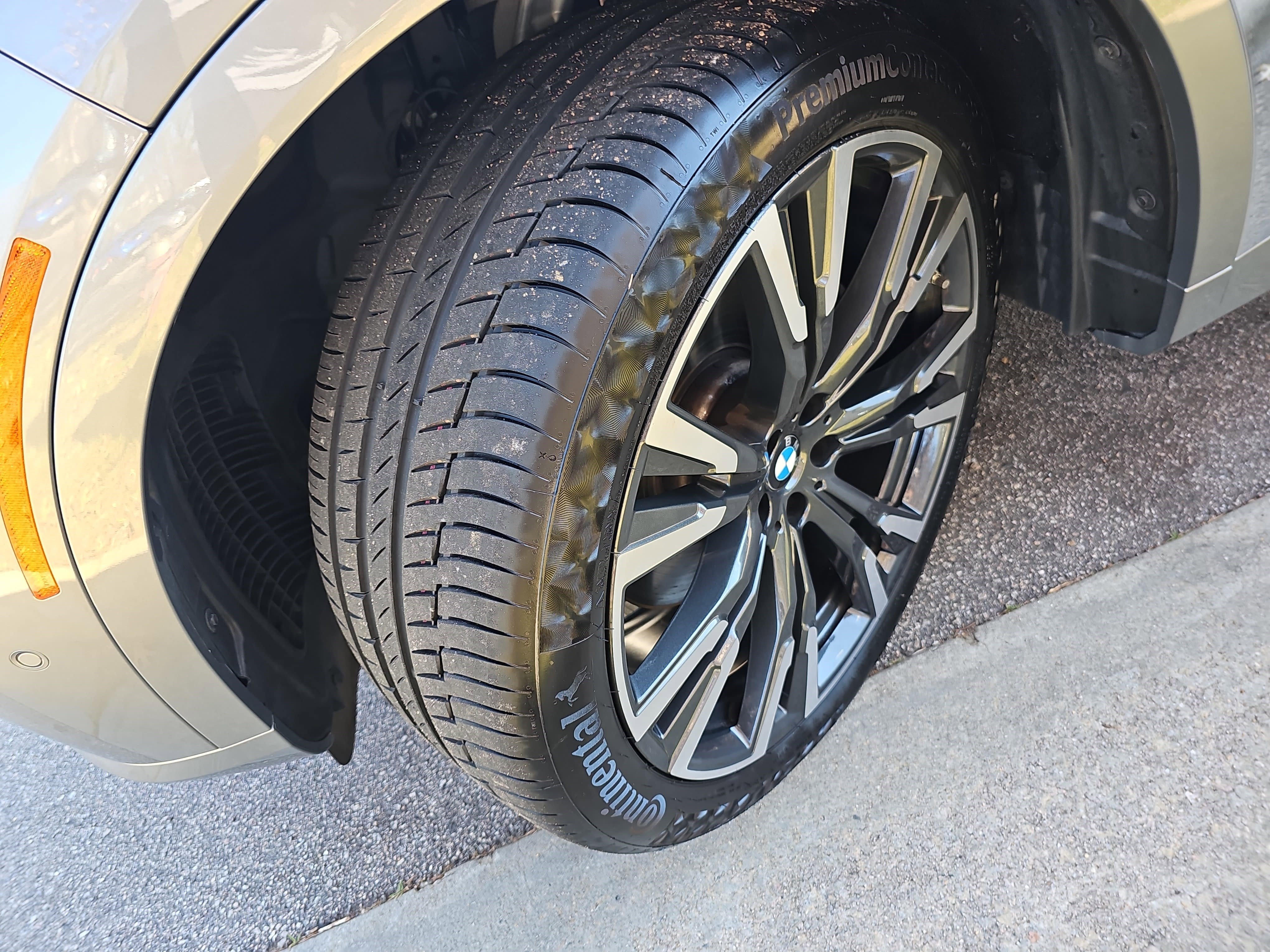 Certified 2024 BMW X7 xDrive40i image 34