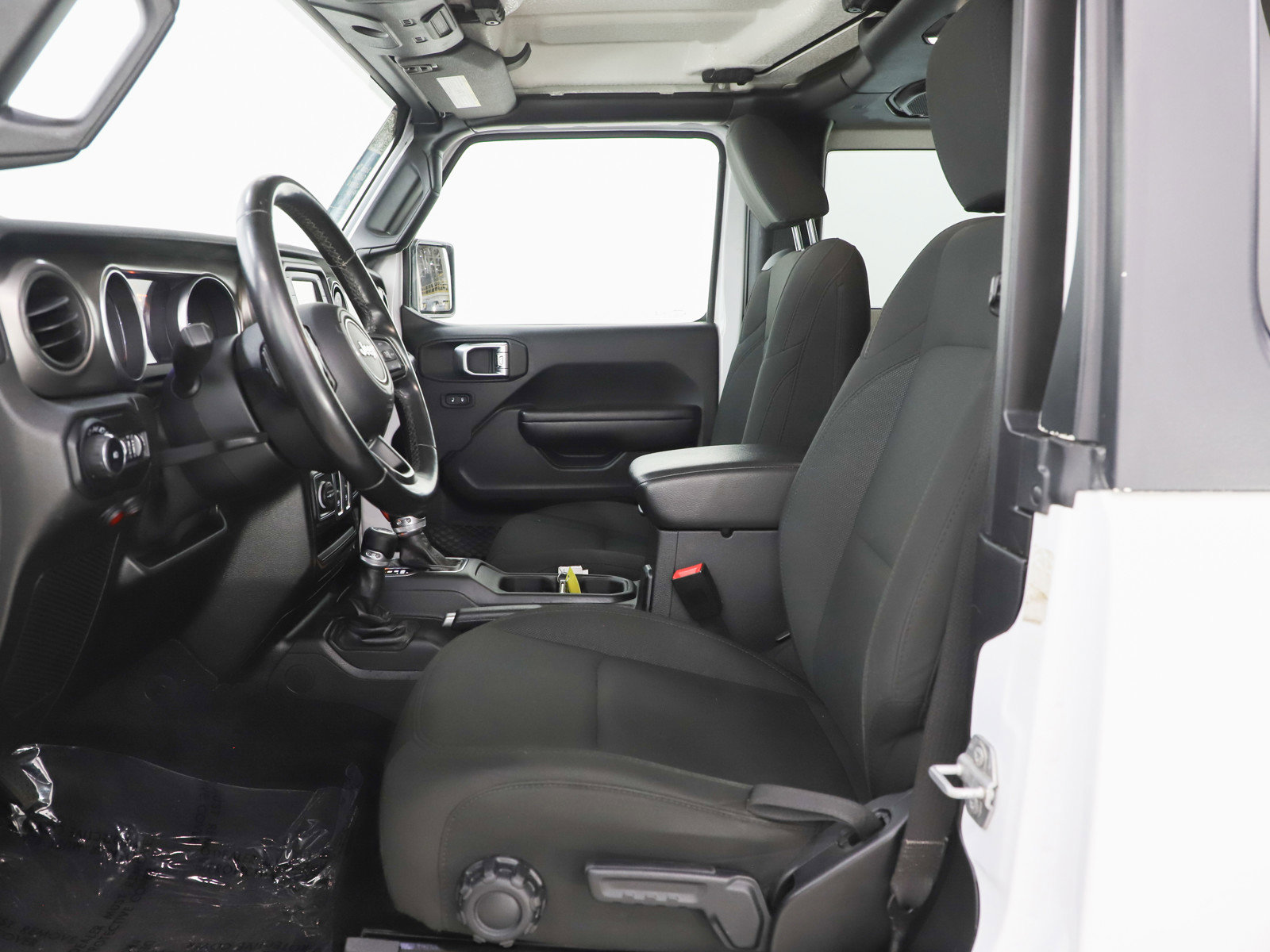 Used 2020 Jeep Wrangler Sport image 16