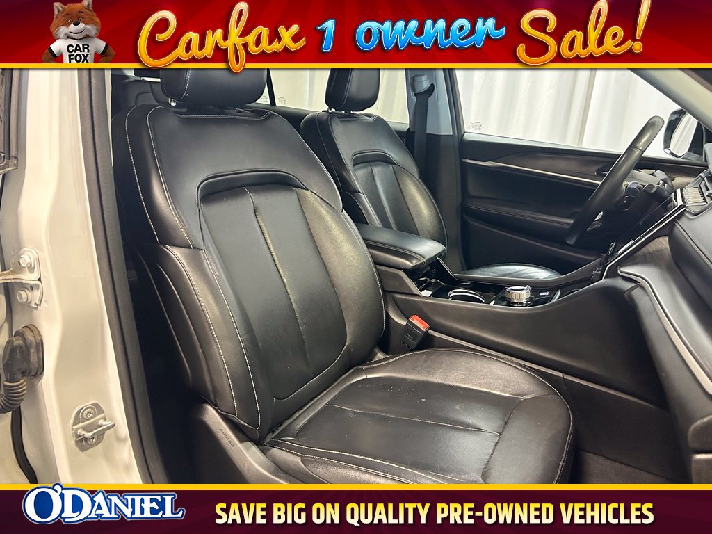 Used 2022 Jeep Grand Cherokee L Limited AWD/4WD image 4