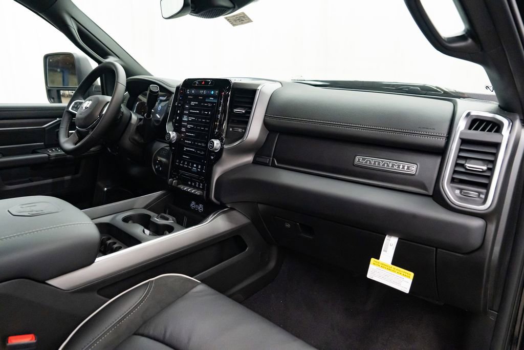 New 2026 RAM 2500 Laramie w/ Night Edition image 30