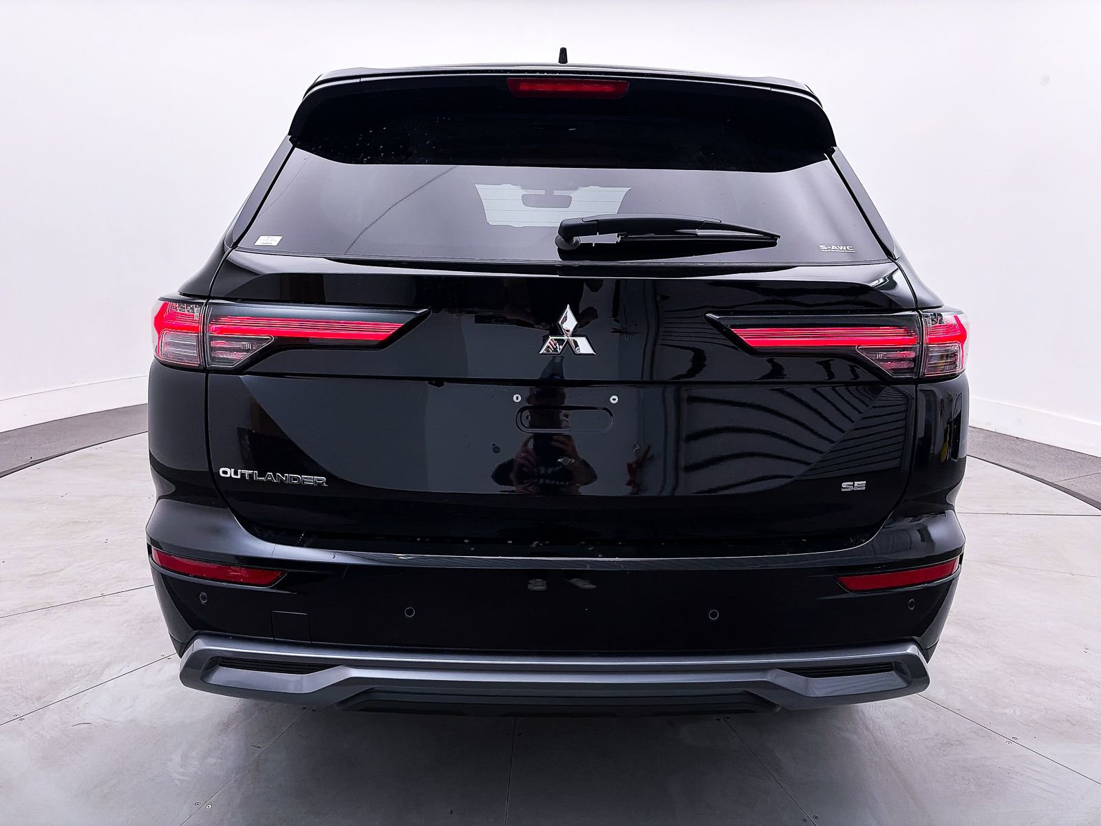 New 2026 Mitsubishi Outlander SE AWD/4WD image 5