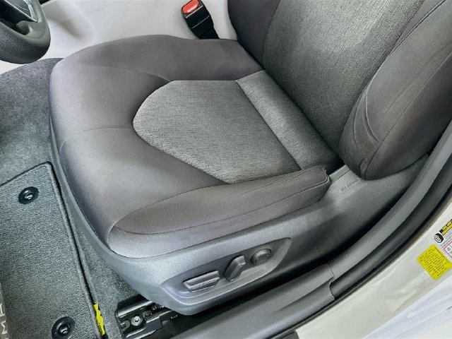 Used 2020 Toyota Camry LE w/ Convenience Package FWD image 20