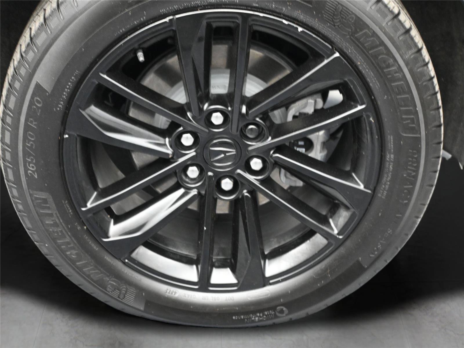 Used 2024 Acura ZDX A-Spec image 10