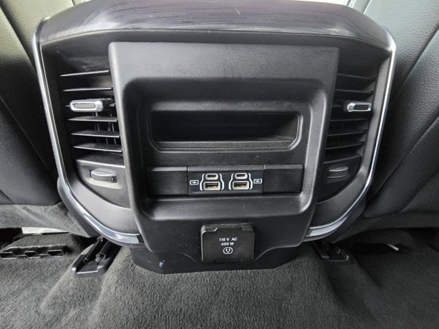 Used 2024 RAM 1500 Laramie image 12