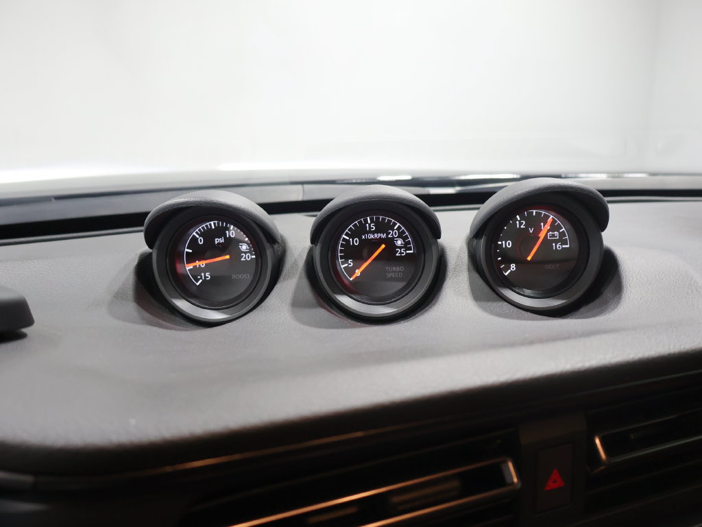 Used 2024 Nissan Z Performance w/ Floor Mat Package RWD image 24