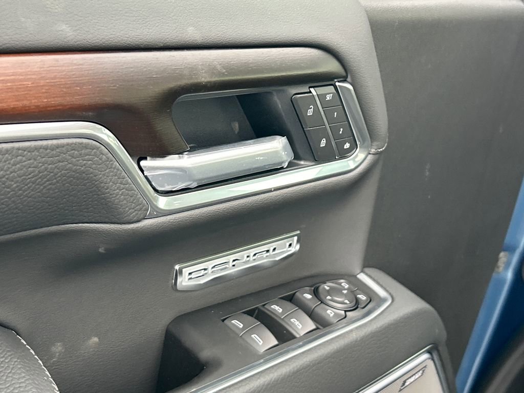 New 2026 GMC Sierra 1500 Denali AWD/4WD image 17