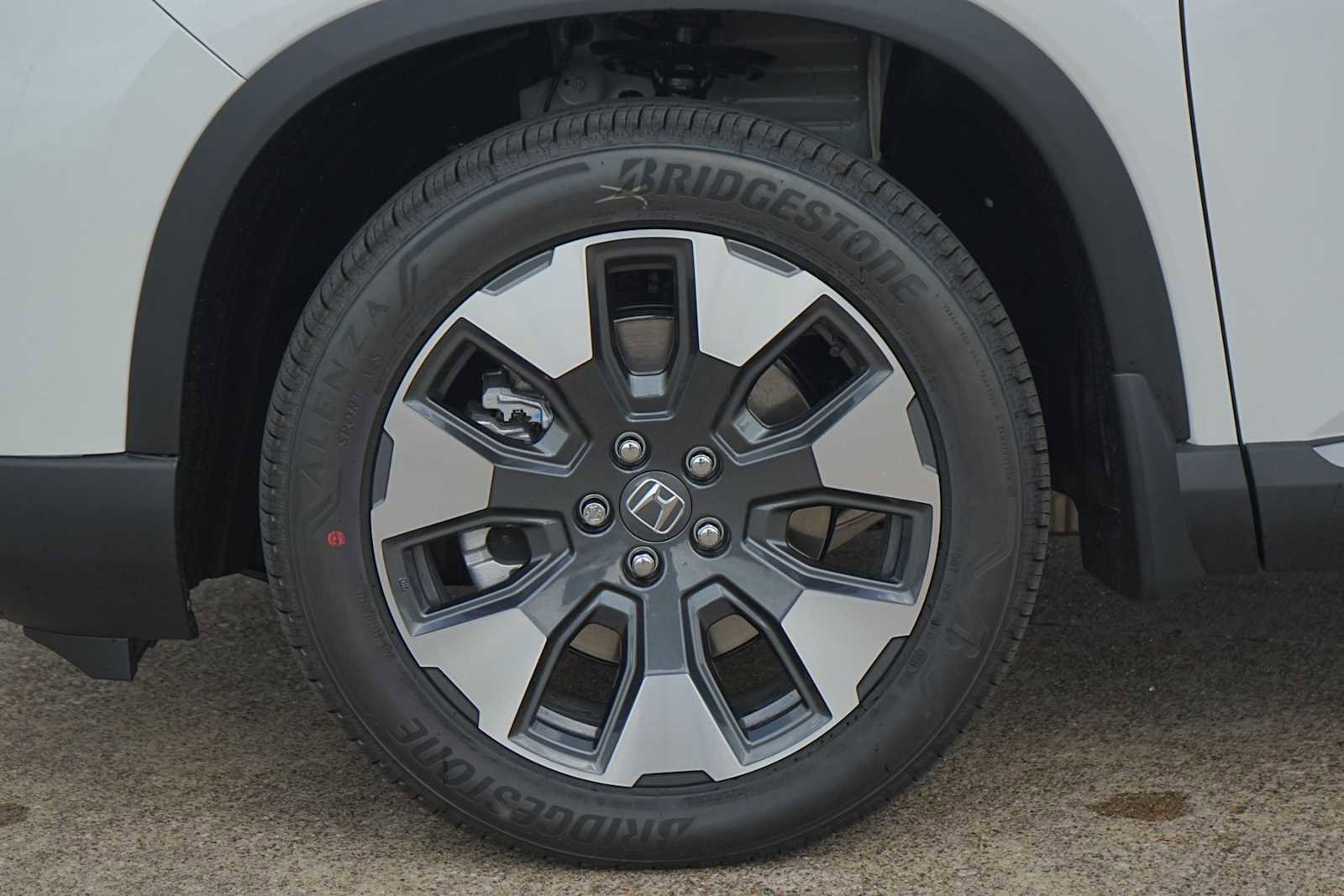 New 2026 Honda Pilot Elite image 7