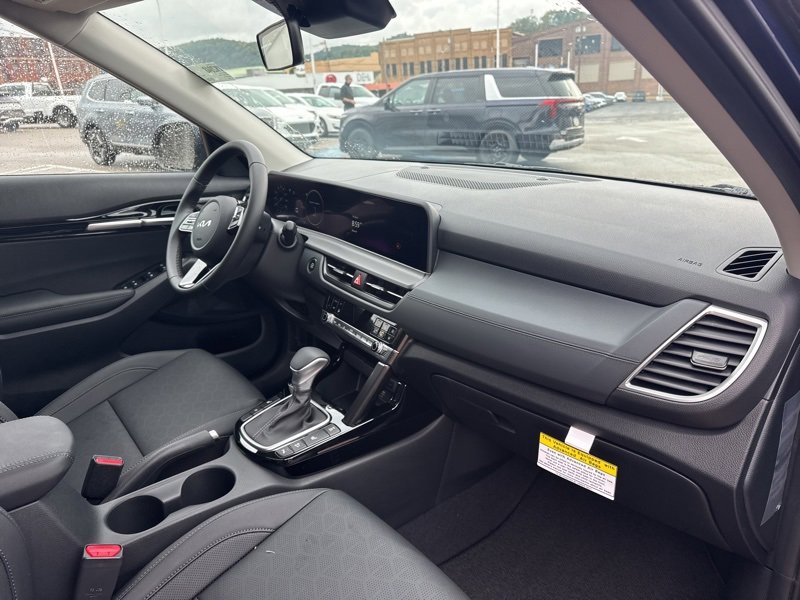 New 2026 Kia Seltos EX w/ EX Sunroof Package image 17