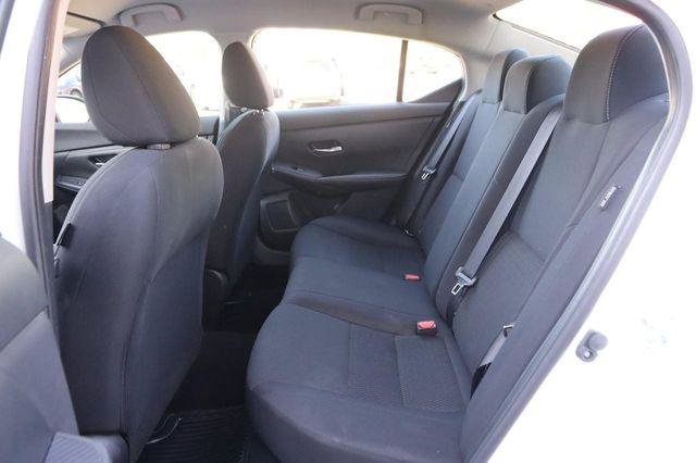Used 2022 Nissan Sentra S FWD image 9