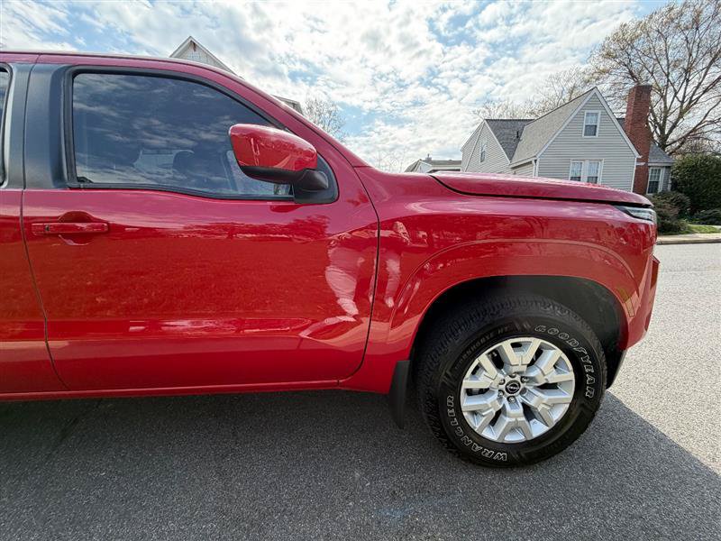 Used 2022 Nissan Frontier SV RWD image 6