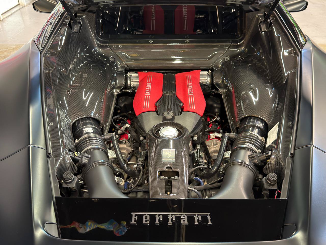 Used 2018 Ferrari 488 GTB RWD image 37