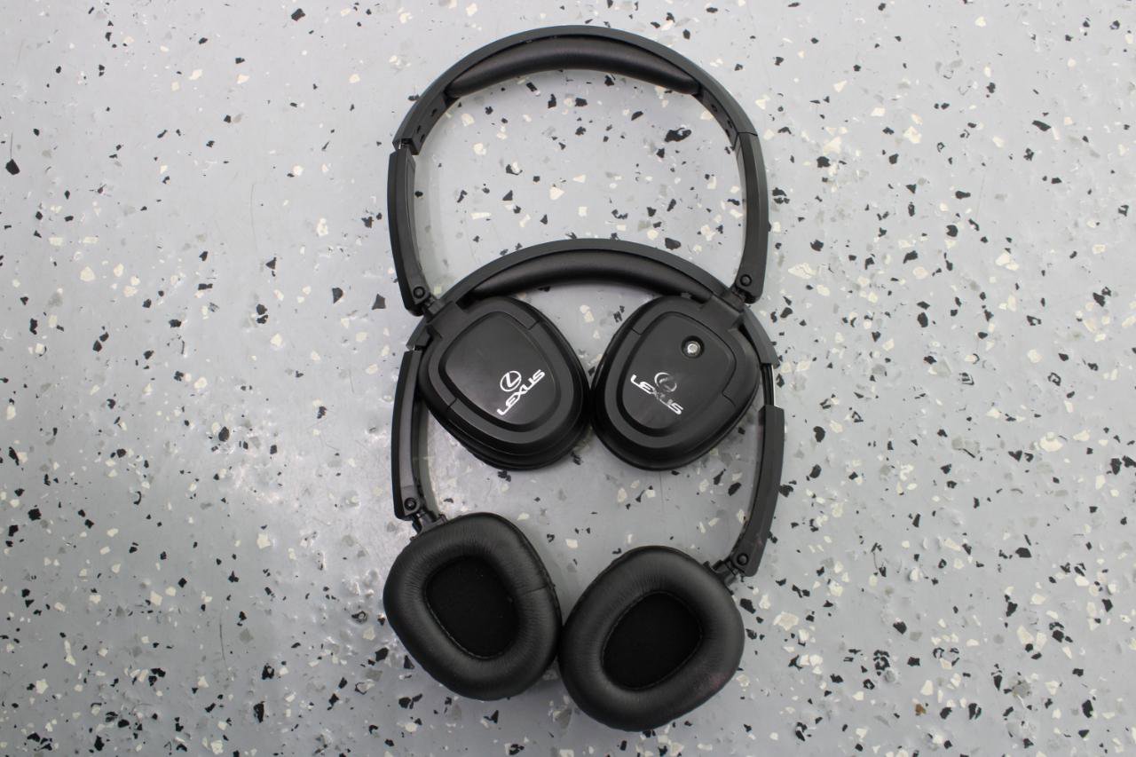 Used 2017 Lexus LX 570 4WD w/ Luxury Package image 97