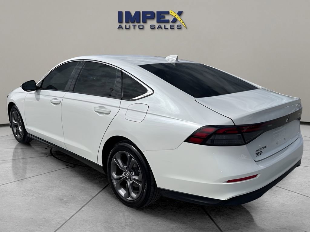 Used 2024 Honda Accord EX image 3
