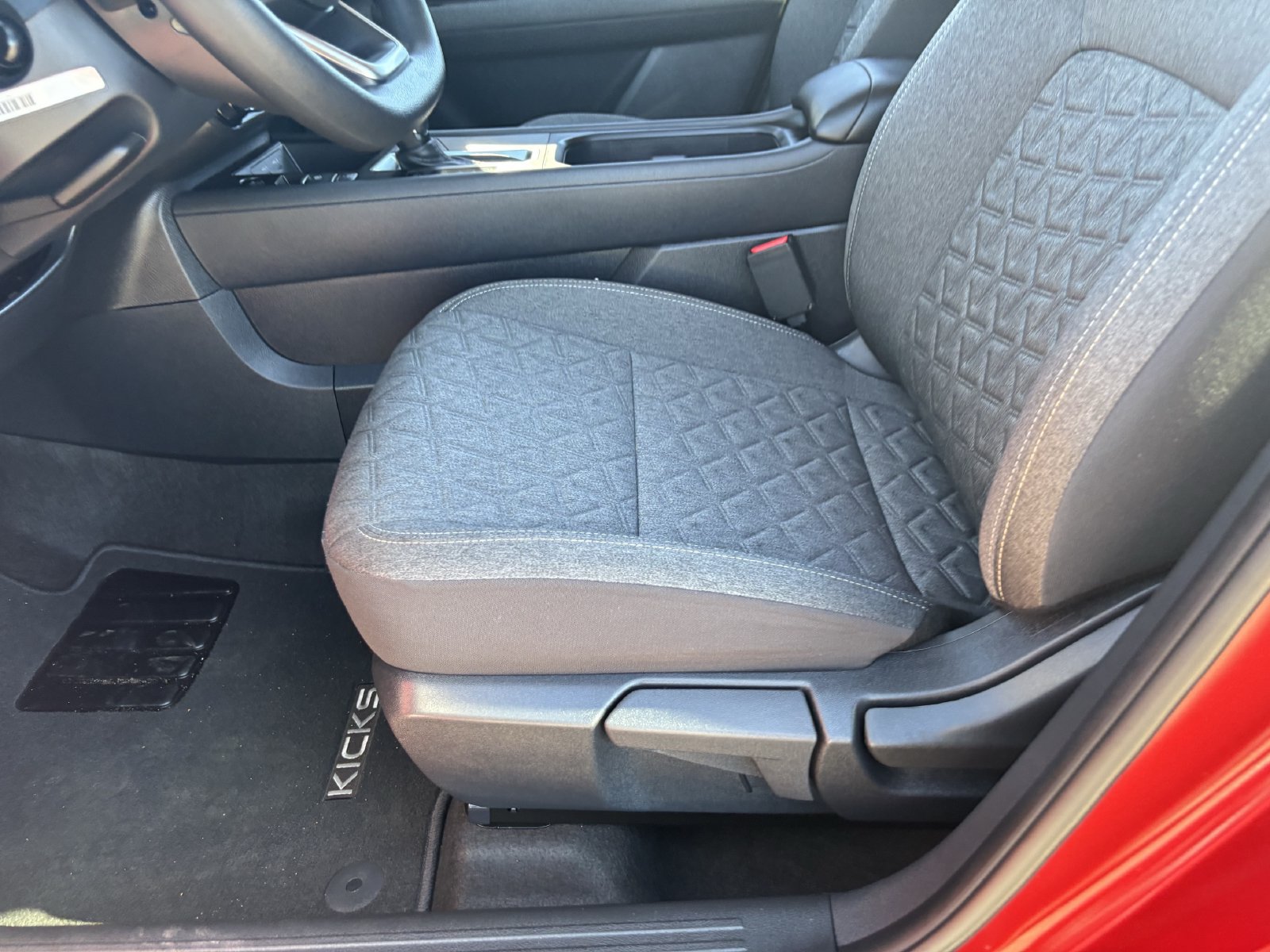 Certified 2026 Nissan Kicks SV FWD image 20