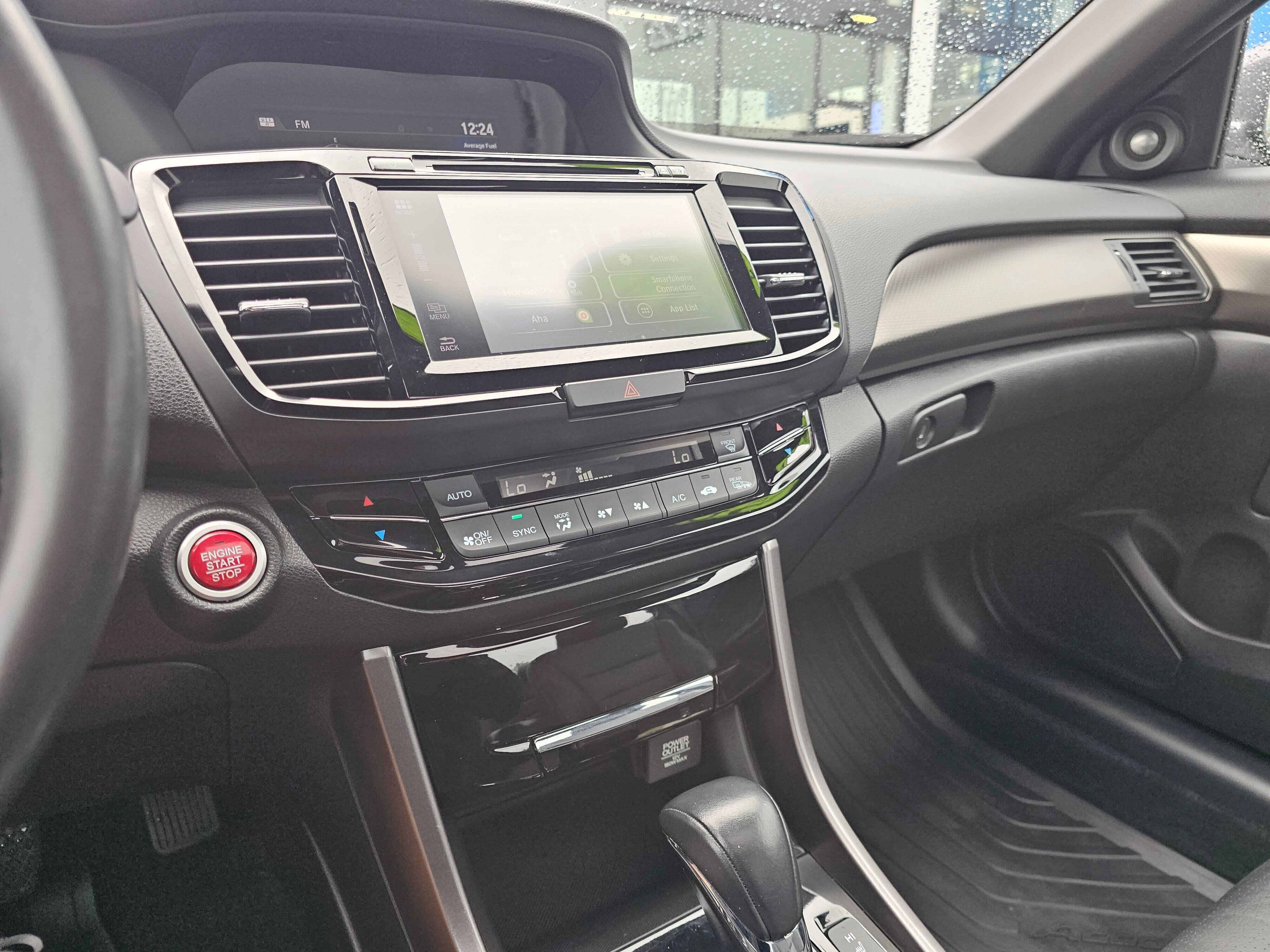 Used 2017 Honda Accord EX-L image 25