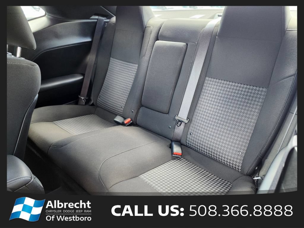 Used 2021 Dodge Challenger R/T Scat Pack RWD image 12