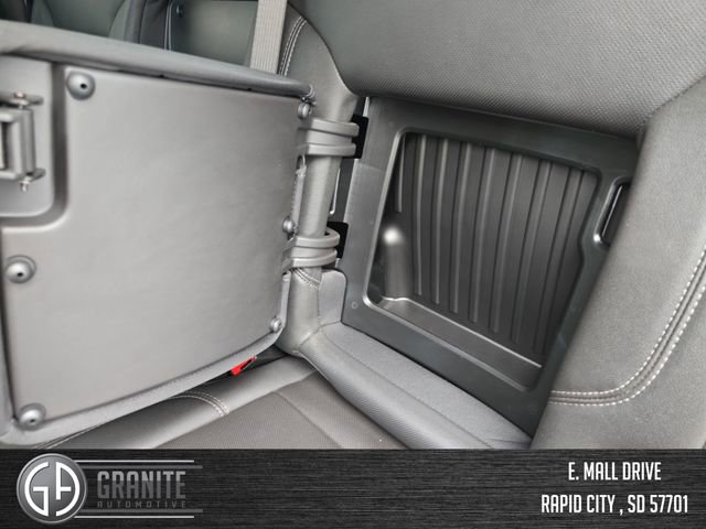 Used 2024 GMC Sierra 1500 SLT image 35