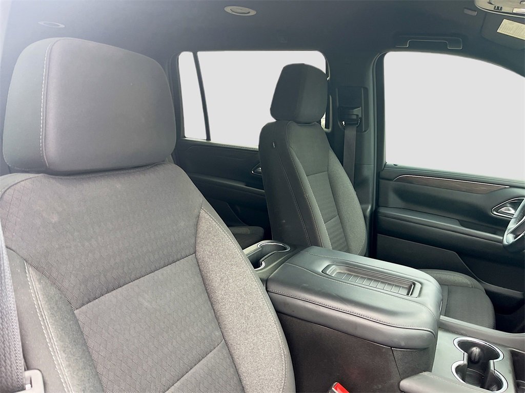 Used 2024 Chevrolet Suburban LS image 27