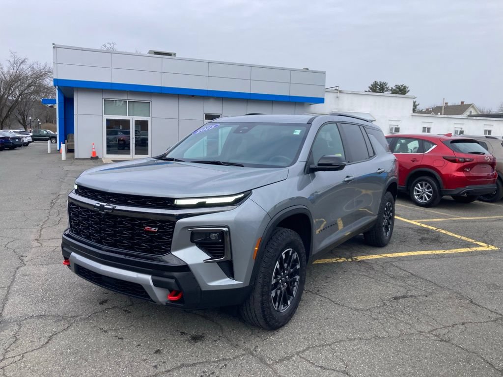 Used 2025 Chevrolet Traverse Z71 AWD/4WD image 22