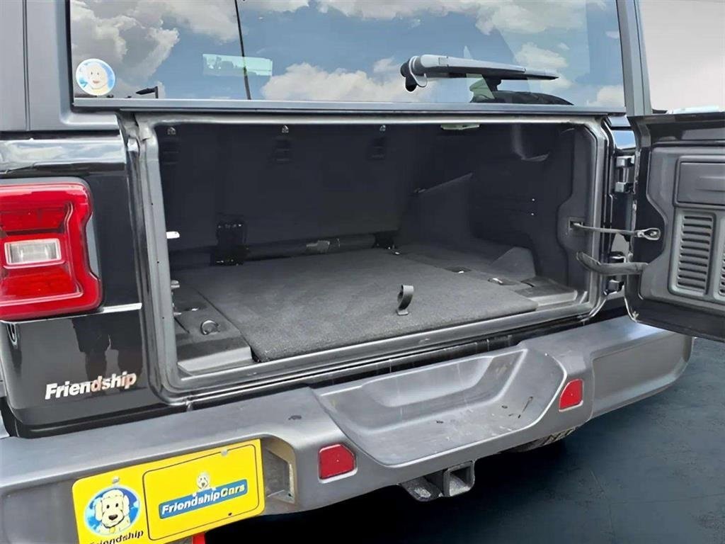 Used 2024 Jeep Wrangler Unlimited Rubicon image 21