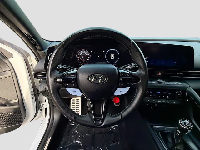 Used 2022 Hyundai Elantra N FWD image 11