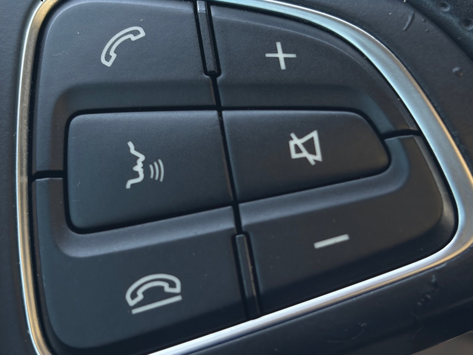 Used 2017 Mercedes-Benz C 300 4MATIC Sedan image 33