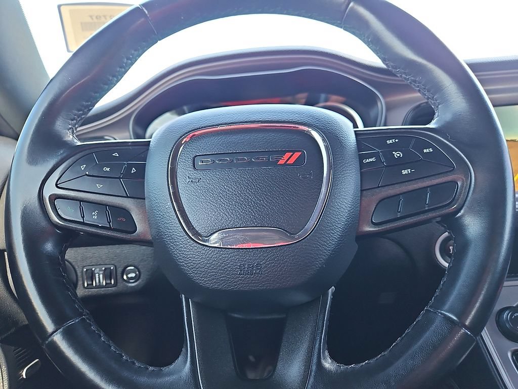 Used 2023 Dodge Challenger SXT RWD image 20