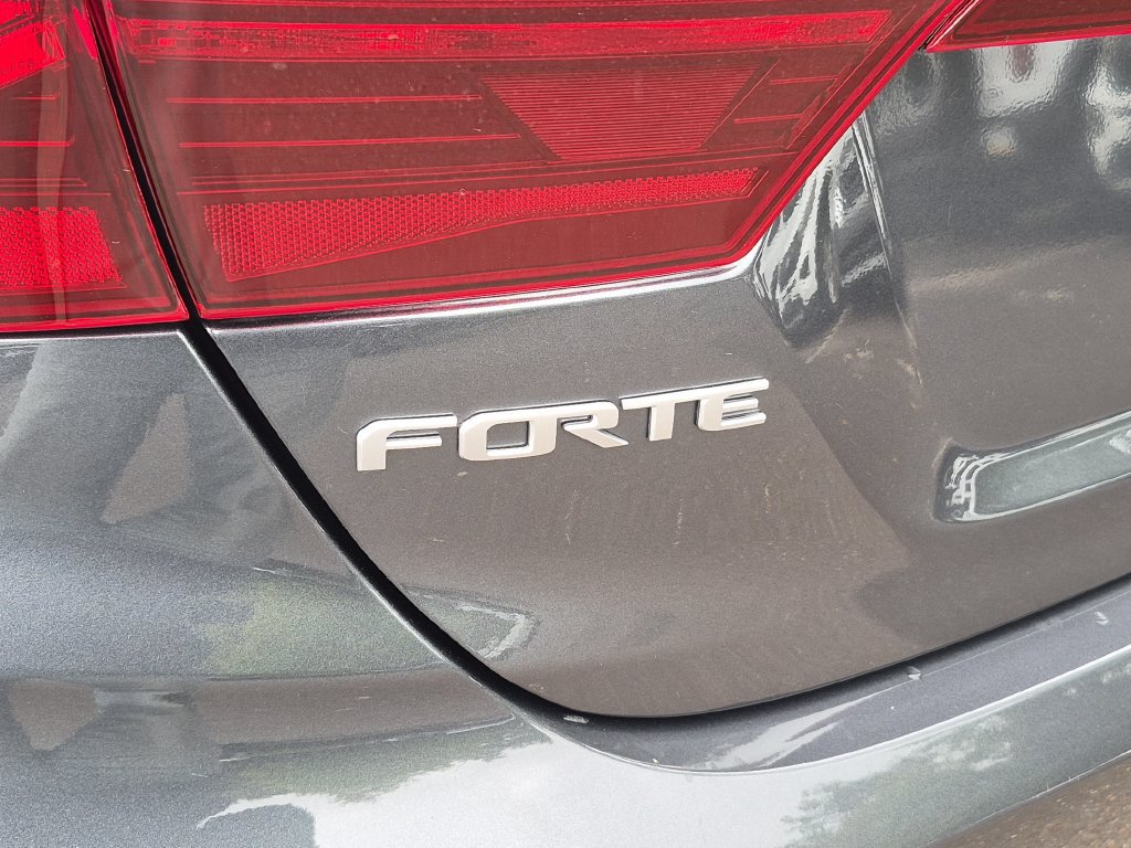 Used 2024 Kia Forte LXS FWD image 34