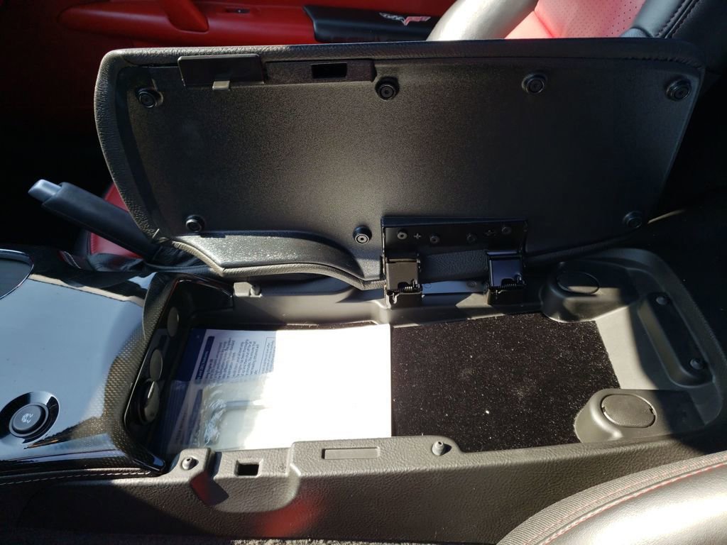 Used 2009 Chevrolet Corvette Convertible w/ Preferred Equipment Group image 24