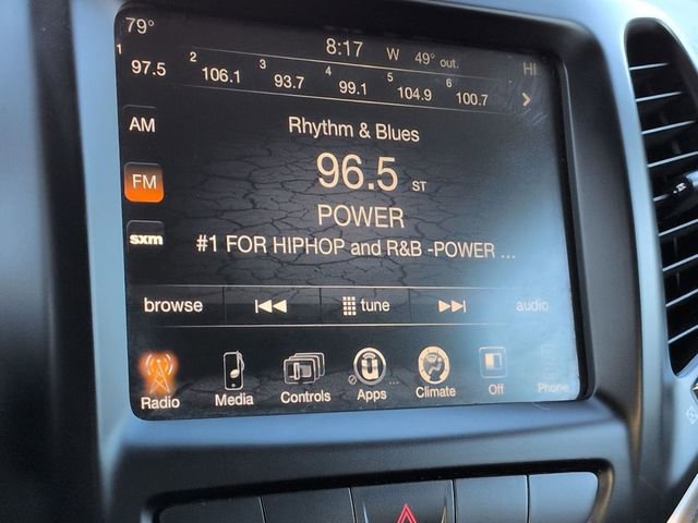 Used 2015 Jeep Cherokee Latitude w/ Comfort/Convenience Group image 23