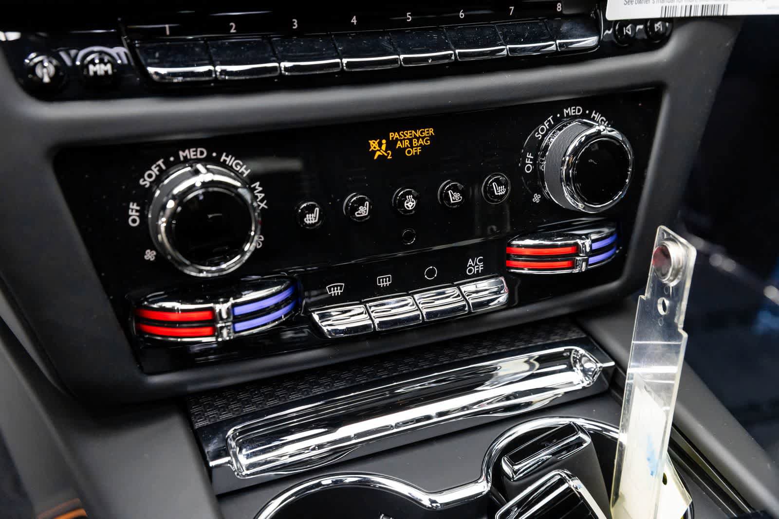 New 2026 Rolls-Royce Ghost Black Badge AWD/4WD image 38