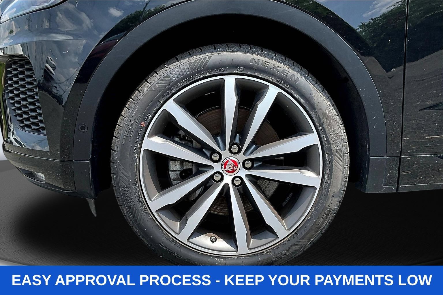 Used 2019 Jaguar E-PACE R-Dynamic SE AWD/4WD image 41