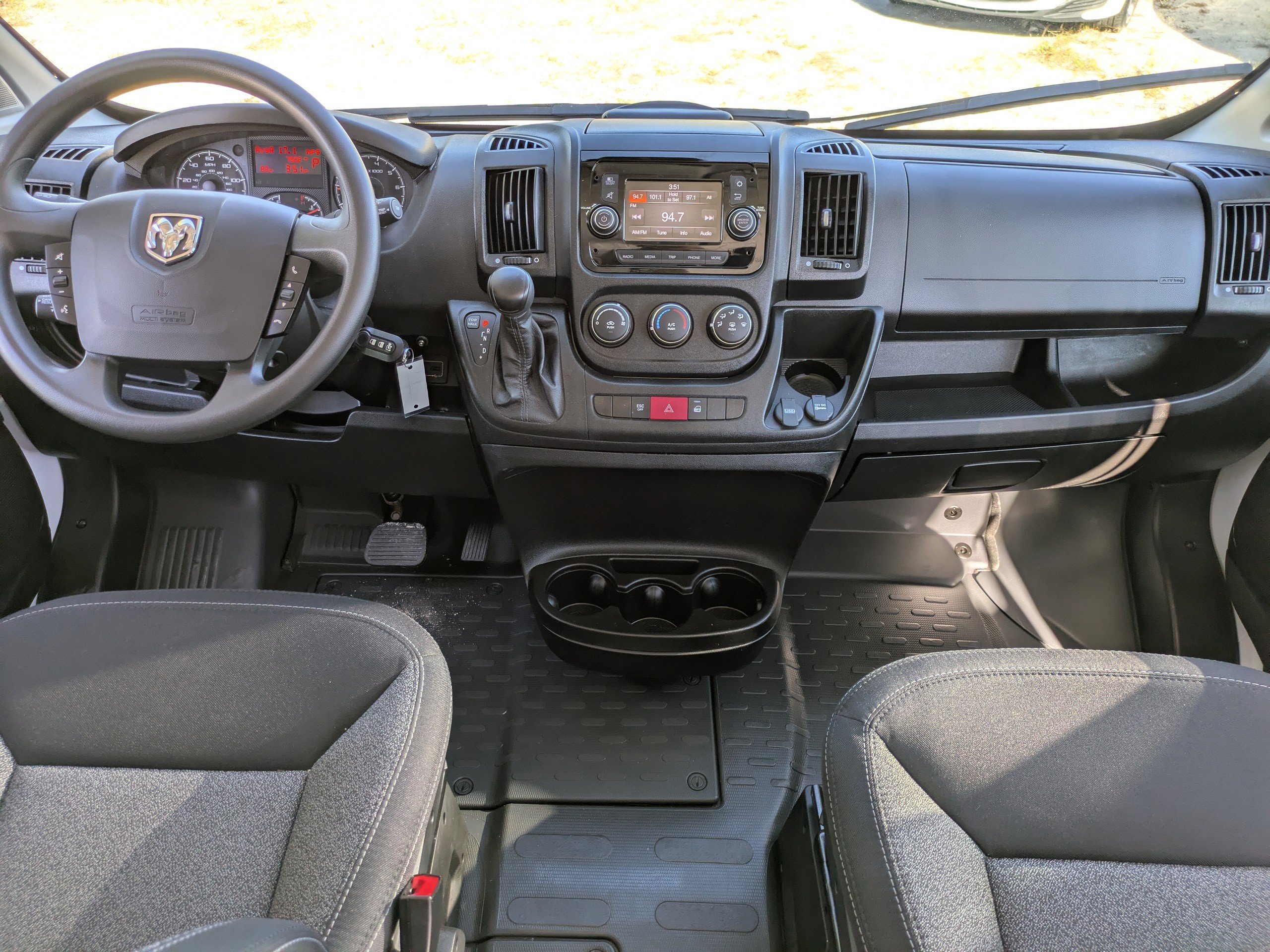 Used 2021 RAM ProMaster 2500 image 16