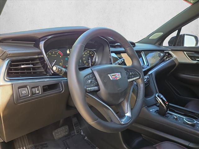 Used 2021 Cadillac XT6 Premium Luxury FWD image 10