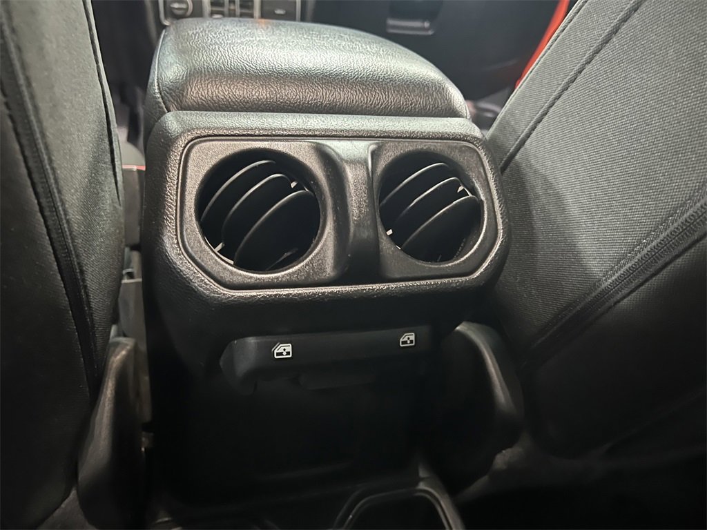 Used 2020 Jeep Gladiator Sport w/ Quick Order Package 24S image 12