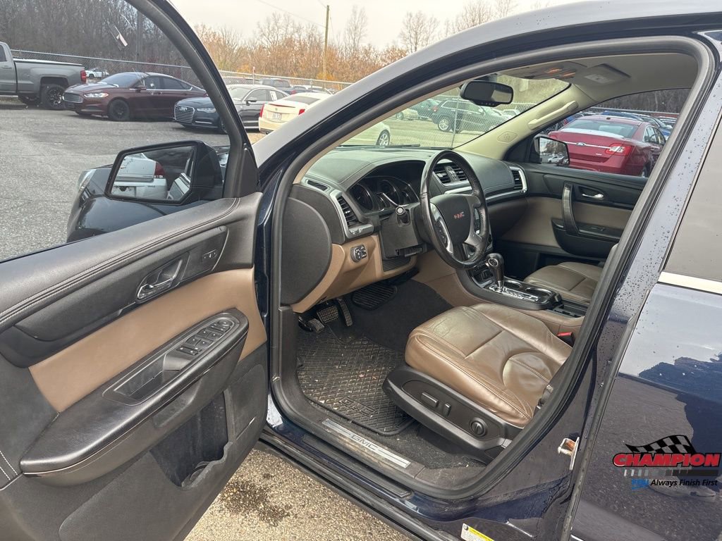 Used 2017 GMC Acadia Limited SLT image 14