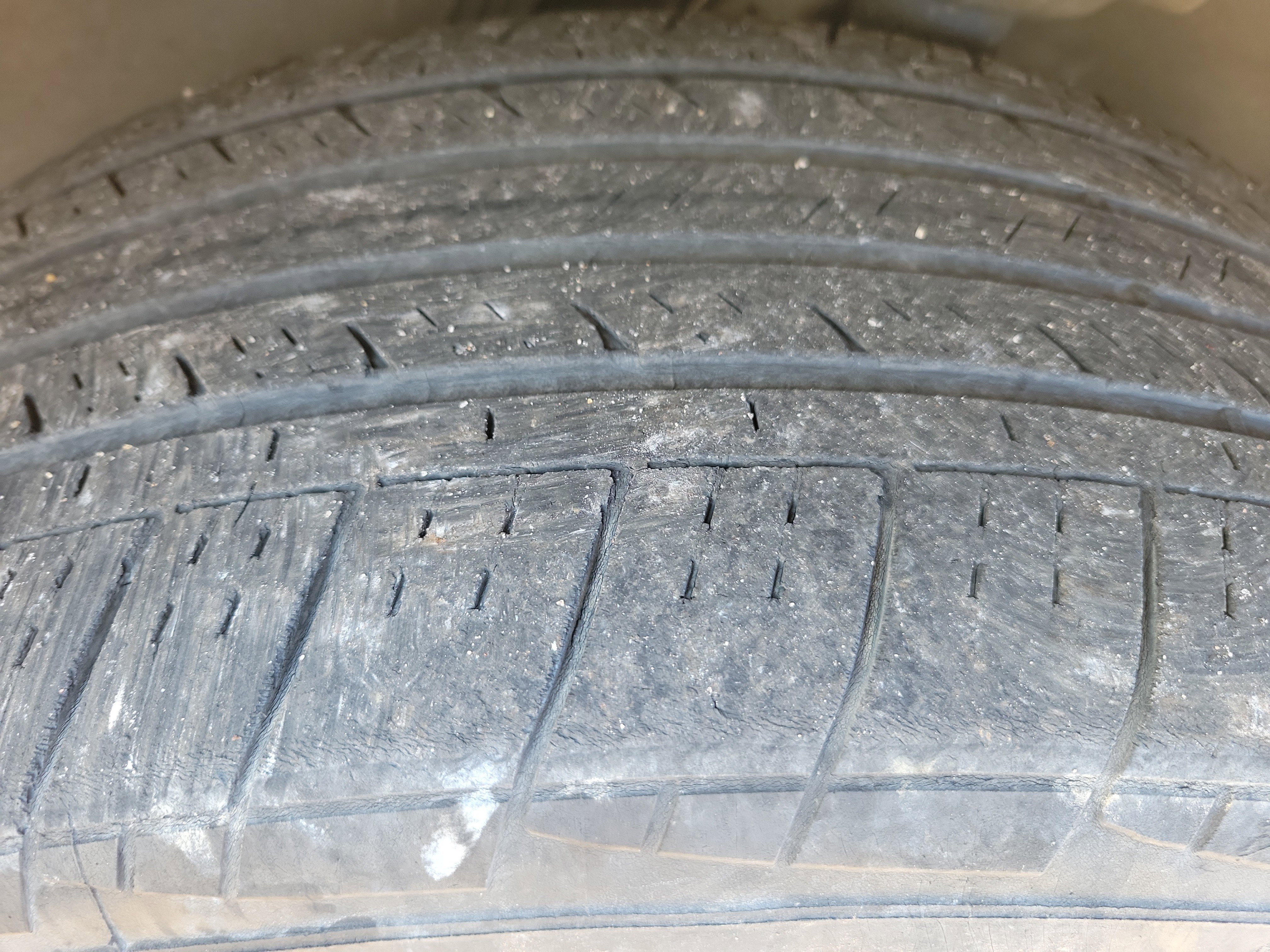 Used 2023 Volkswagen Atlas Cross Sport SE w/ Black Wheel Package image 26