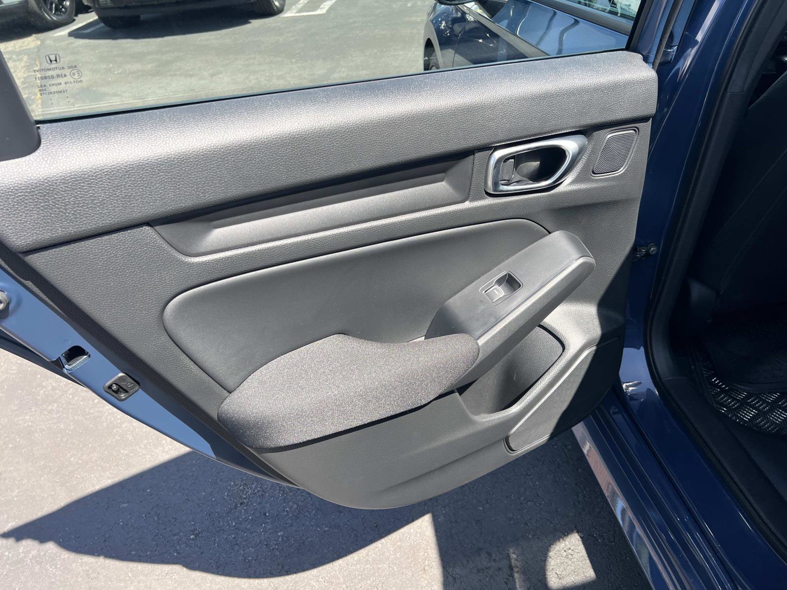 Certified 2025 Honda Civic Sport image 19