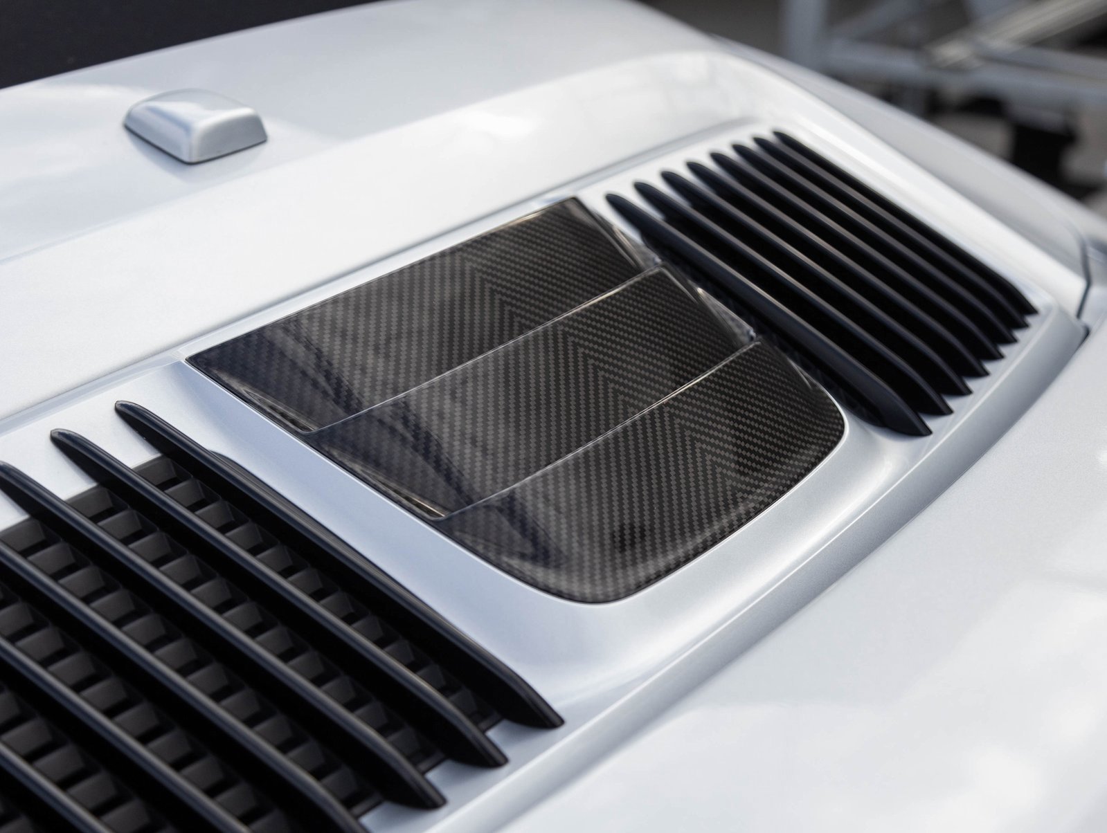 Certified 2018 Porsche 911 Turbo S image 34