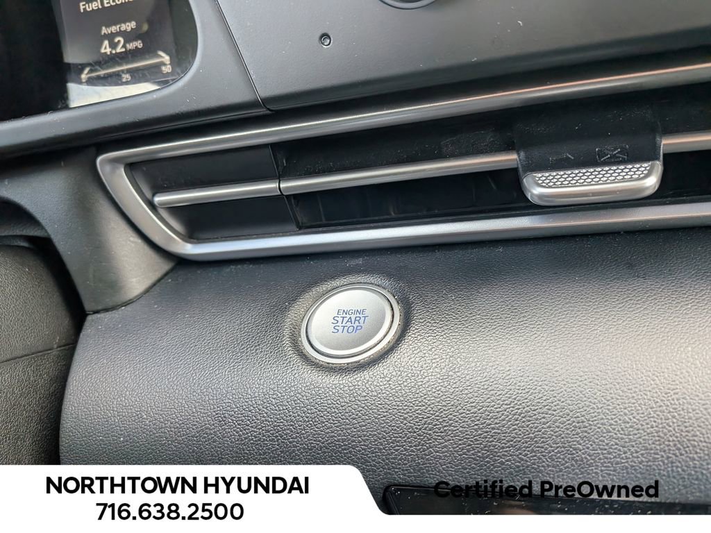 Certified 2023 Hyundai Elantra SEL image 18