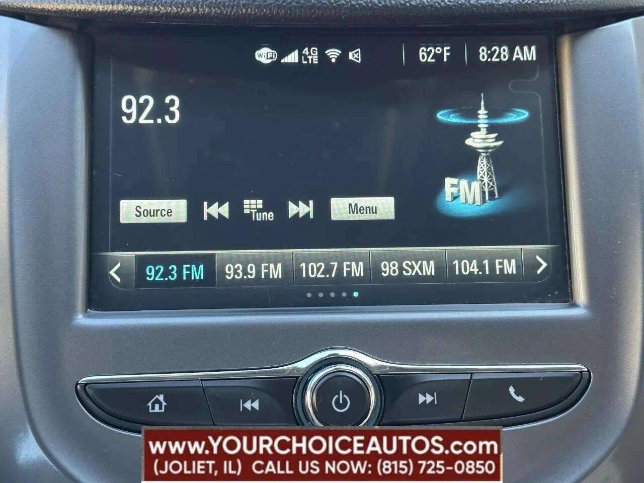 Used 2018 Chevrolet Cruze LT image 38